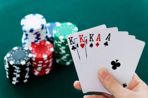 Các tựa game bài nổi bật
